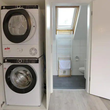 Henry's 202 By Interhome Apartmán *