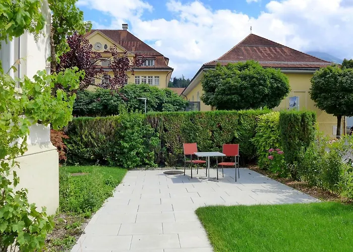 Henry's 202 By Interhome Apartman Interlaken